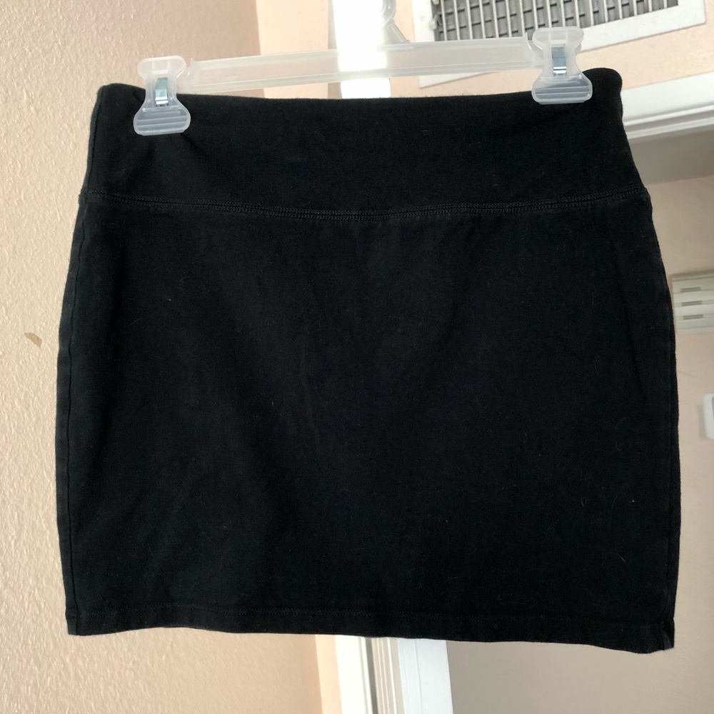 Target Mossimo Supply Co black S mini skirt